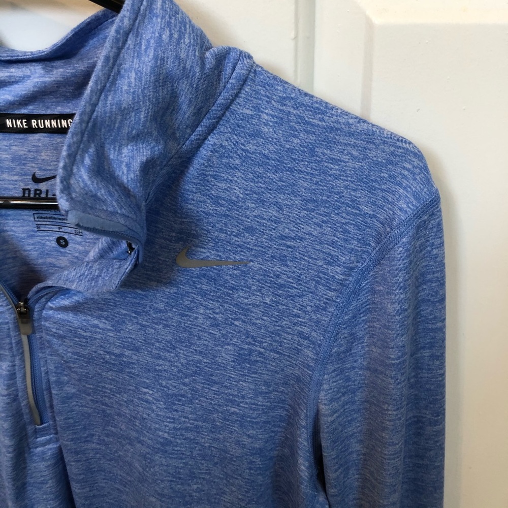 Half zip up- baby blue nike pullover